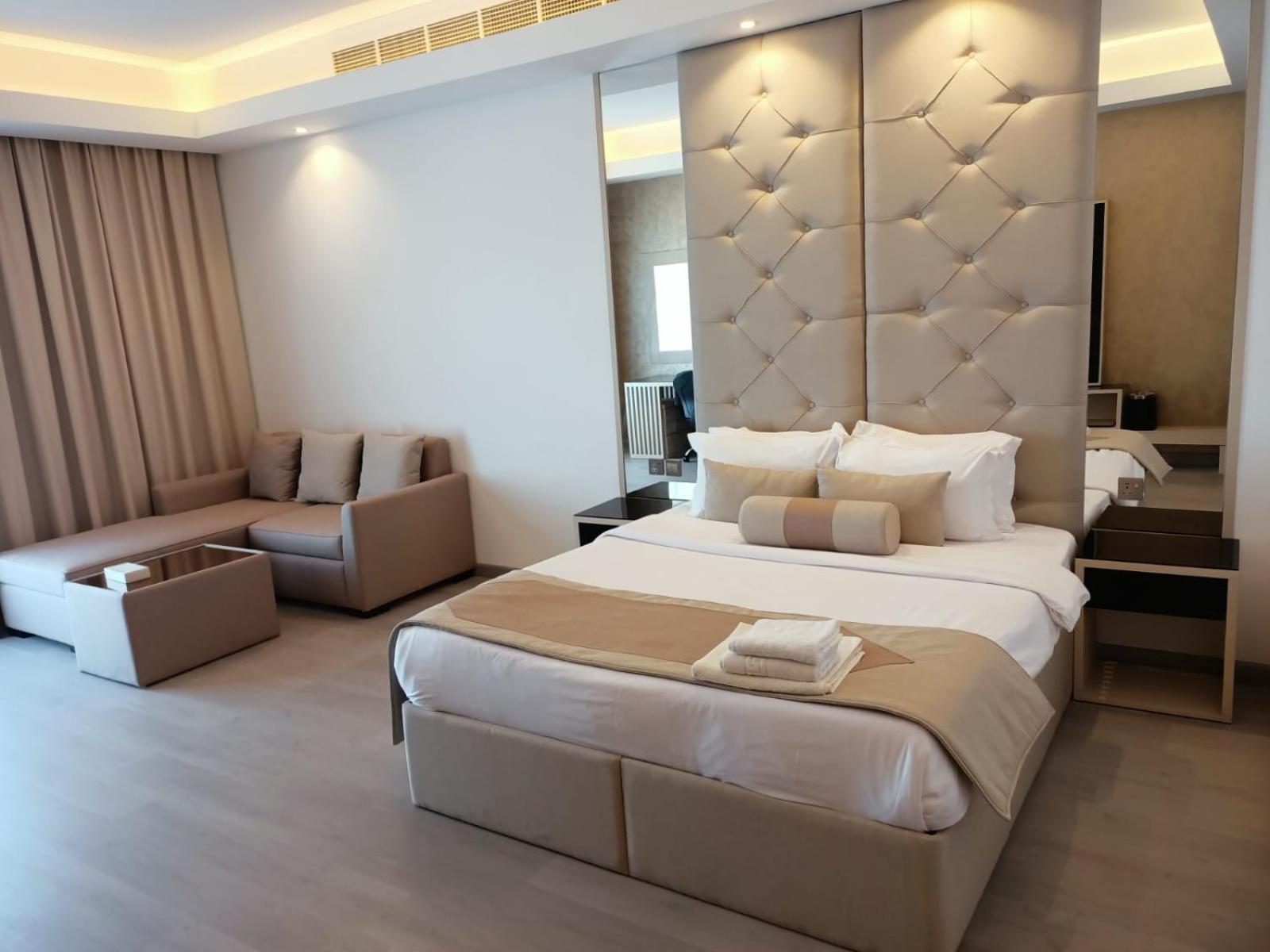 Hotel Sea View By Ama Pro *