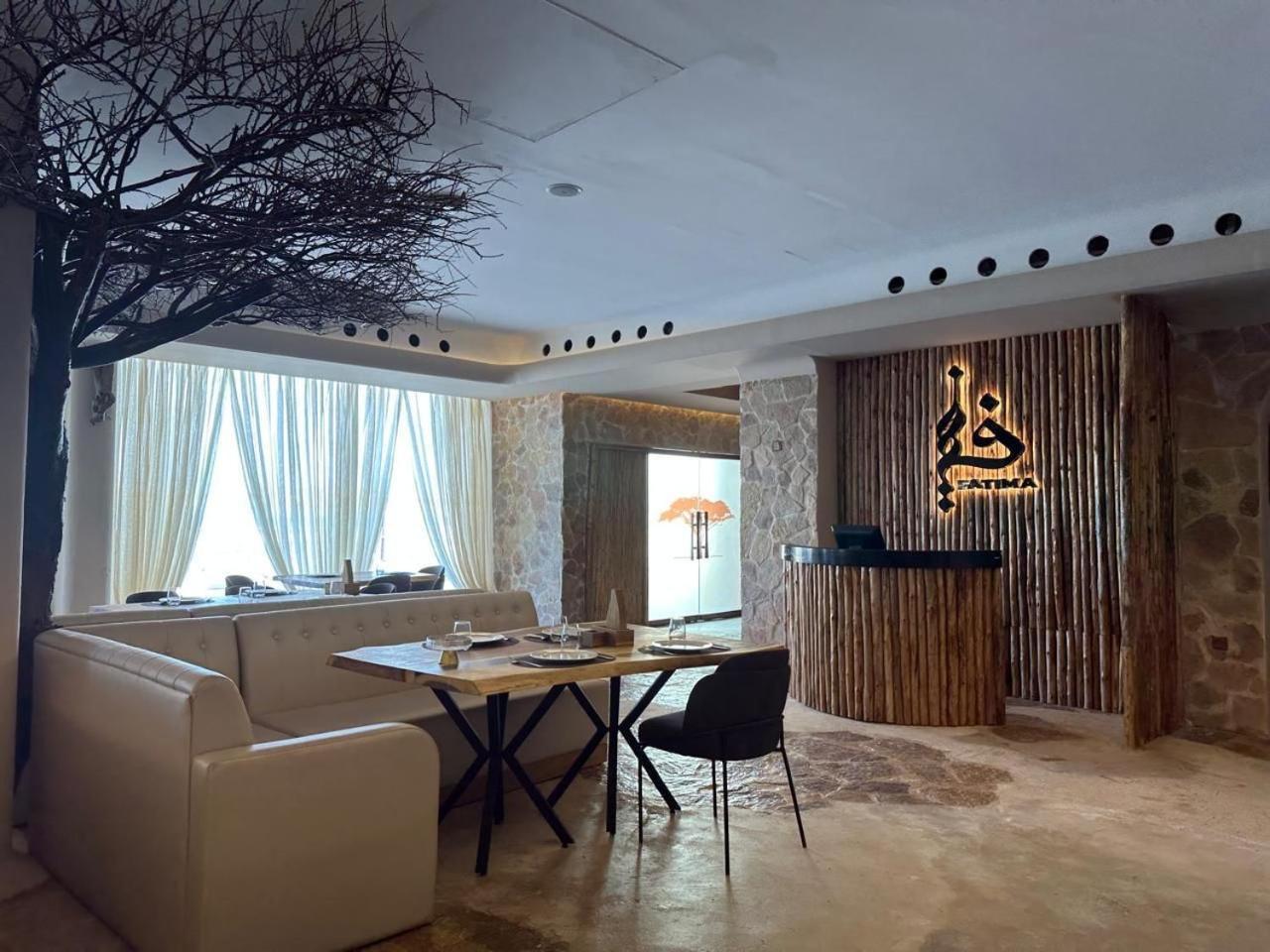 Hotel Sea View By Ama Pro