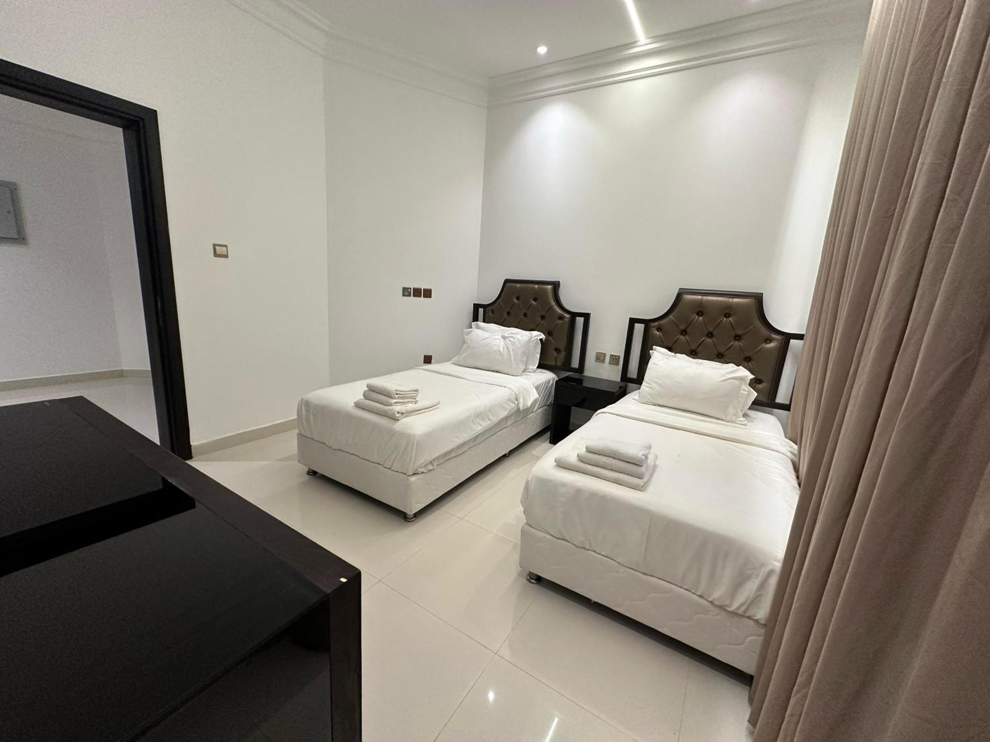 Hotel Sea View By Ama Pro *